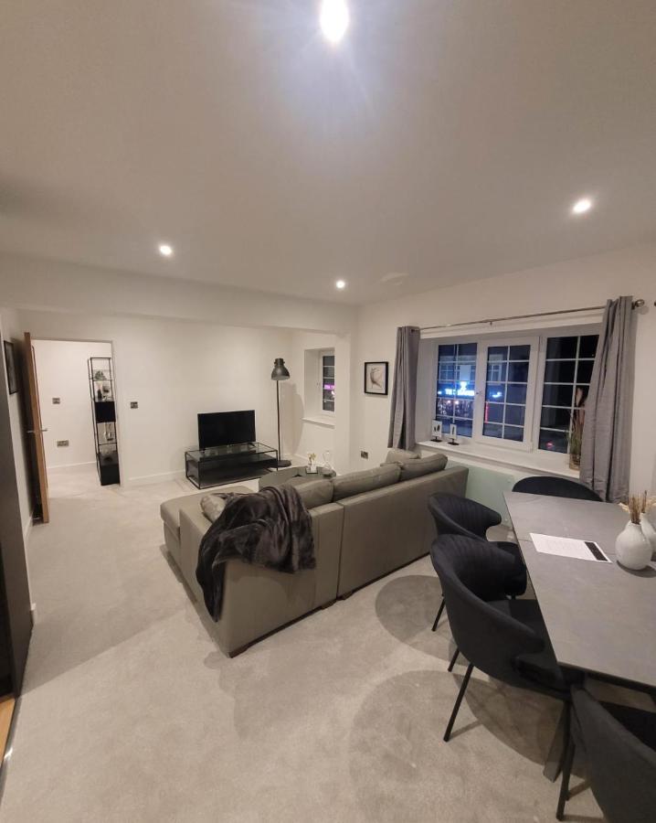 Luxury 1 Bed Apartment In The Centre Of Rochester Rochester  Exterior foto
