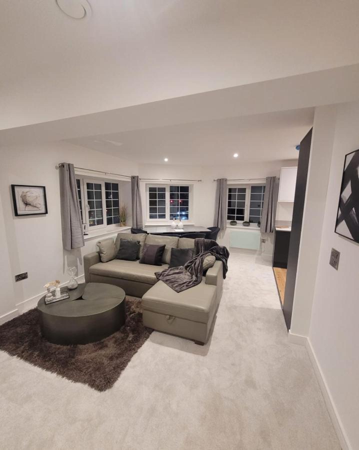 Luxury 1 Bed Apartment In The Centre Of Rochester Rochester  Exterior foto